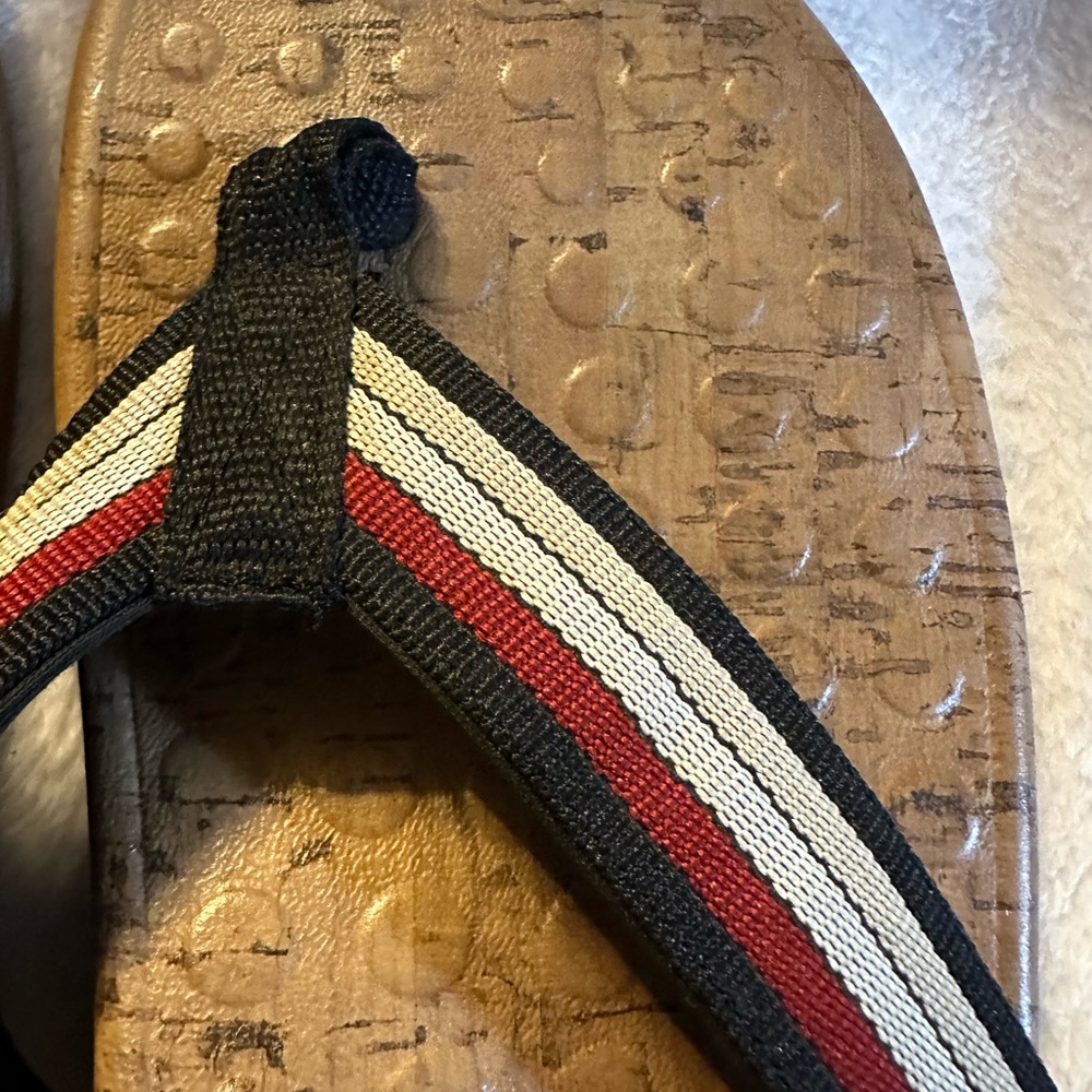 GUC  Orthaheel sandals. Size 9 Women’s. - Picture 9 of 11